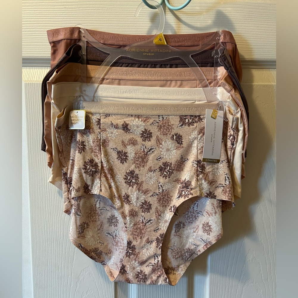 Adrienne Vittadini XL Floral Print Panties Set of 5-4 Solid Color 1 Floral NWT